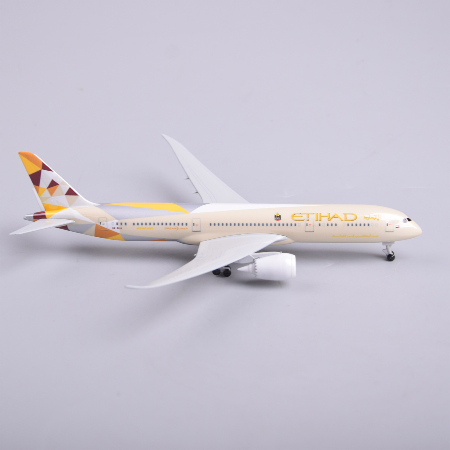 โมเดลเครื่องบินโลหะไดแคสต์ Eti - Model Kit Store บทวิจารณ์และราคา