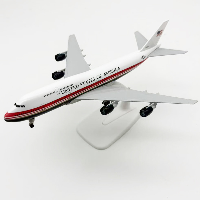 โมเดลเครื่องบินขนาดเล็ก 20 ซม. - Model Kit Store บทวิจารณ์และราคา