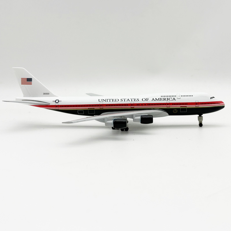 โมเดลเครื่องบิน Air Force One  - Model Kit Store บทวิจารณ์และราคา